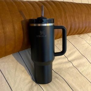 Black 40 oz. Stanley Tumbler
